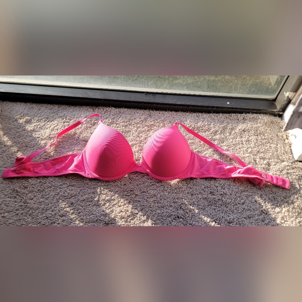 PINK Victoria's Secret Bright Pink Bra 36B